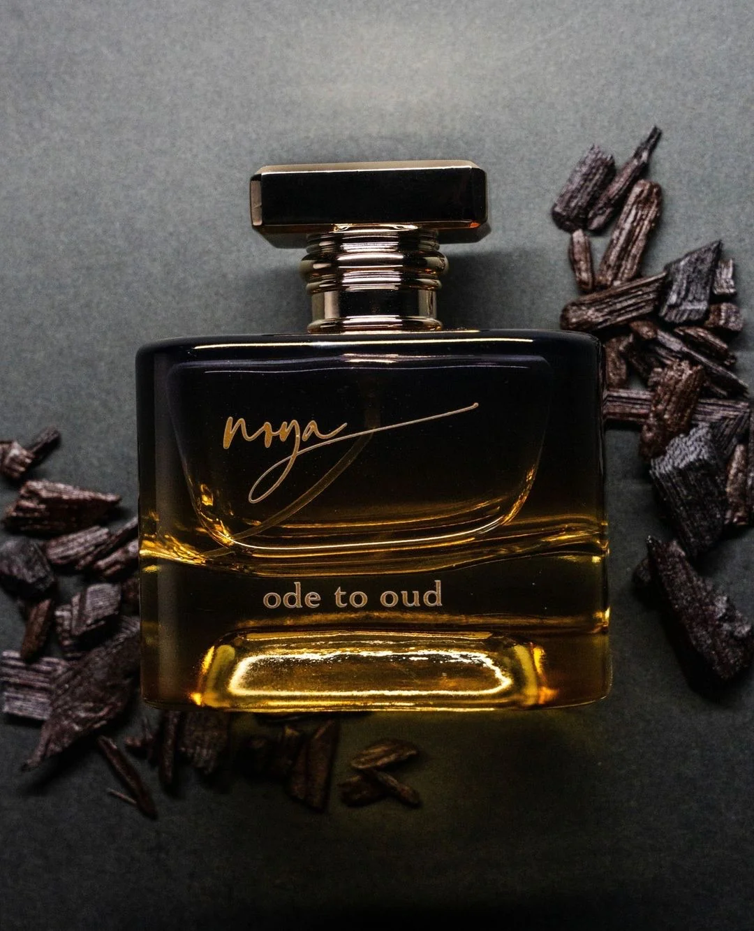 Ode to Oud Eau de Parfum (Limited Edition) - Image 5
