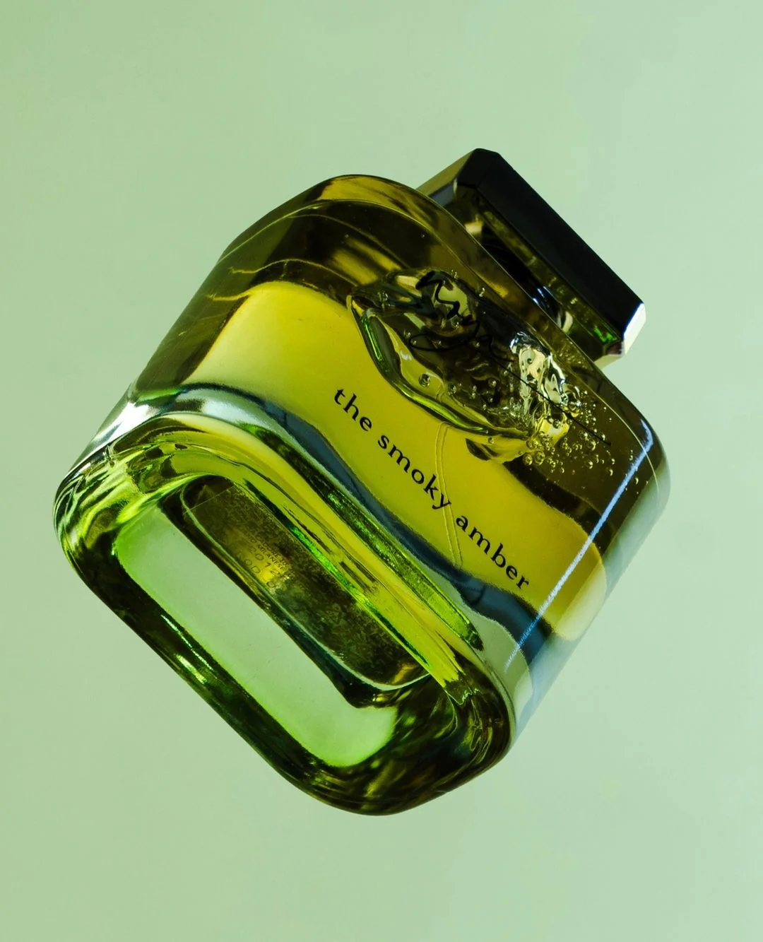 The Smoky Amber Eau de Parfum - Image 5